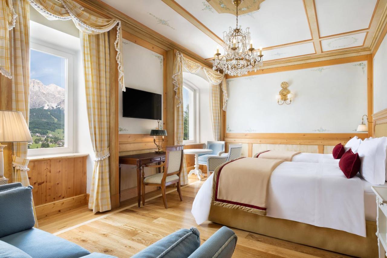 Cristallo, A Luxury Collection Resort & Spa, Cortina D 'Ampezzo Cortina d'Ampezzo Buitenkant foto